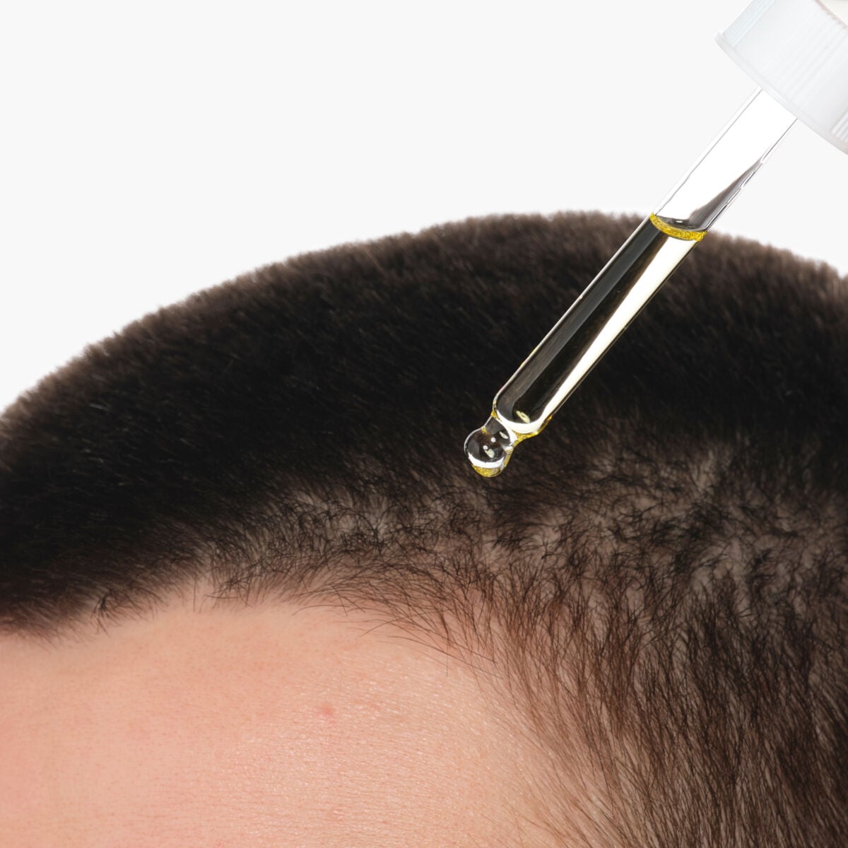 100-cold-pressed-virgin-marula-oil-u5 FY25-D41247-ORD-Web-PDP-100-Marula-Oil-1x1-EN-4e.jpg