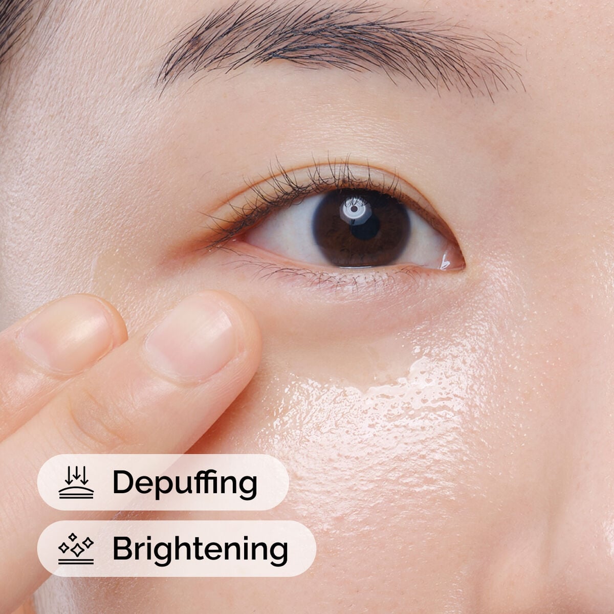 caffeine-solution-5-egcg-eye-serum-k2 ord-caffeine-solution-egcg-model-application-with-benefits.jpg