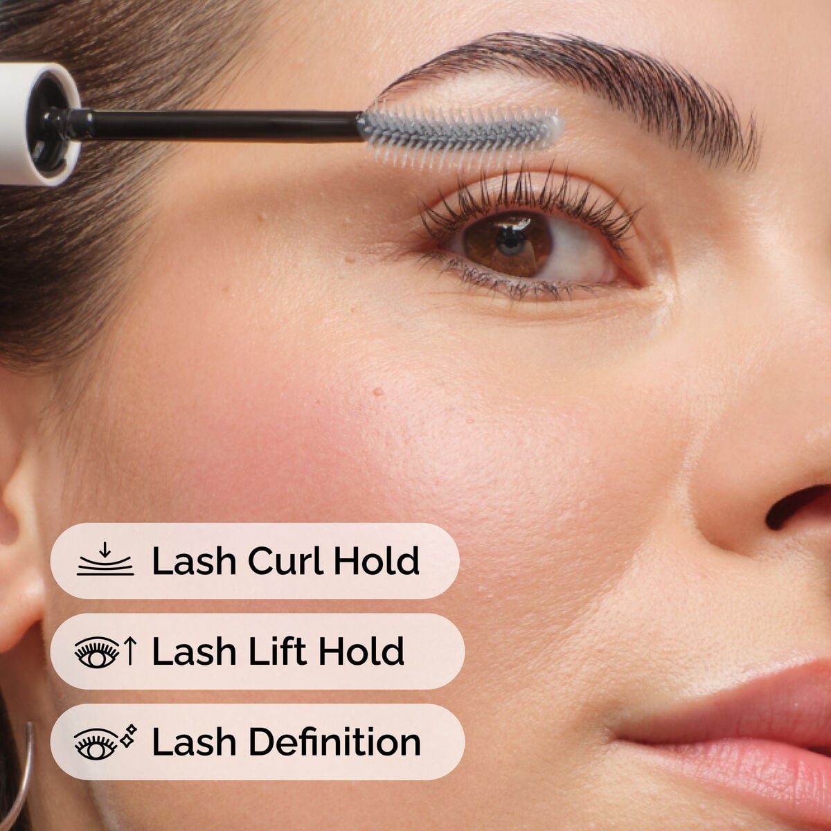 lash-curl-finisher-o7 ord-lash-curl-finisher-model-application-with-benefits.jpg
