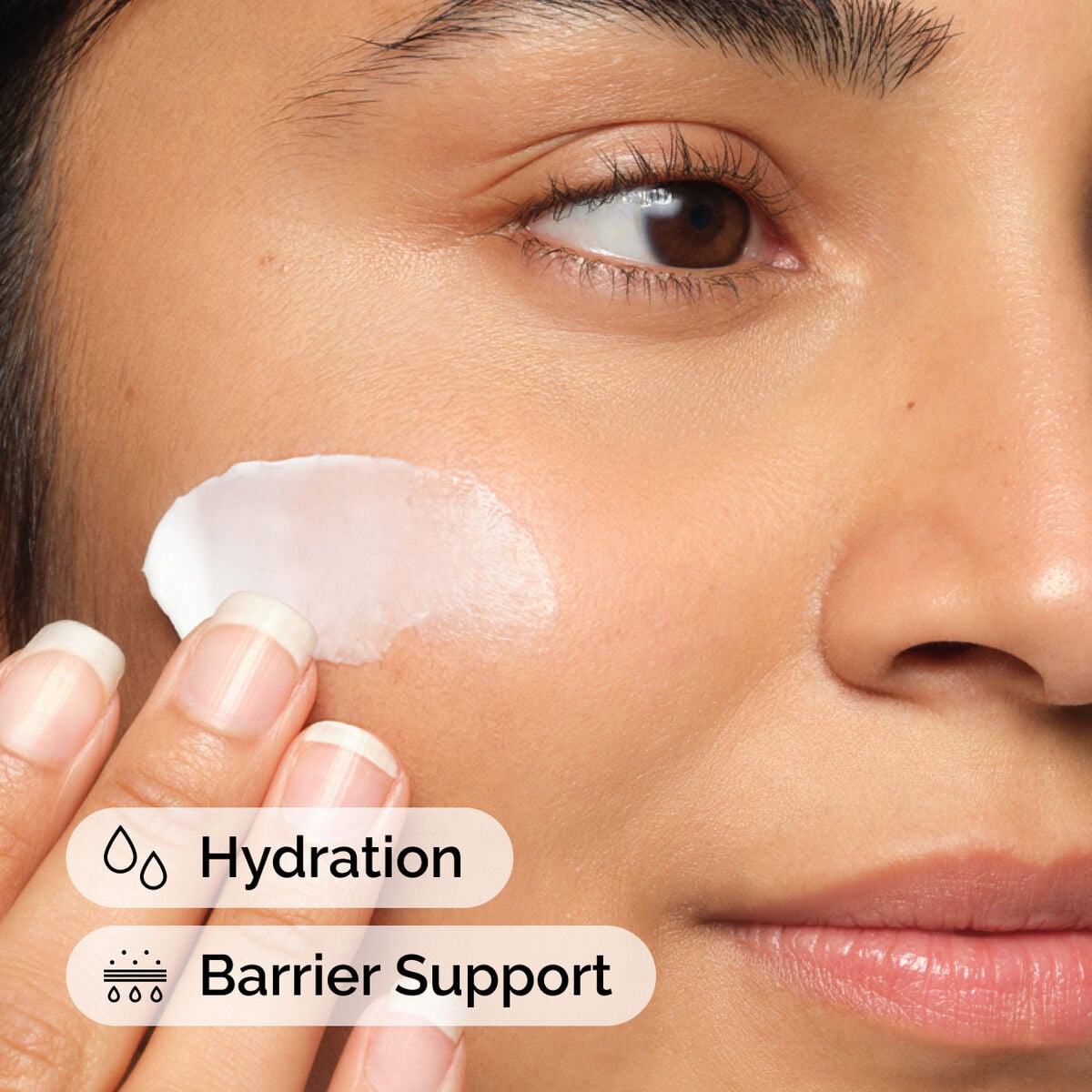 natural-moisturizing-factors-ha-x1 ord-natural-moisturizing-factors-ha-model-application-with-benefits.jpg